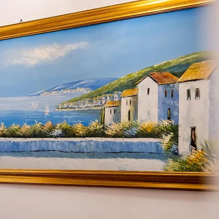 Aristocratic 2bdrm Апартамент Варна