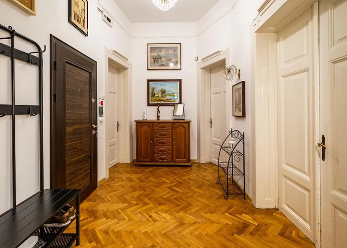 Aristocratic 2bdrm 瓦爾納