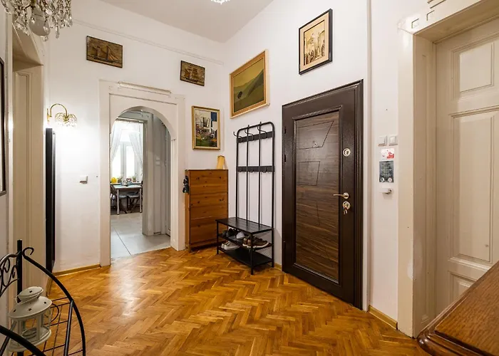 Aristocratic 2bdrm 公寓 瓦爾納