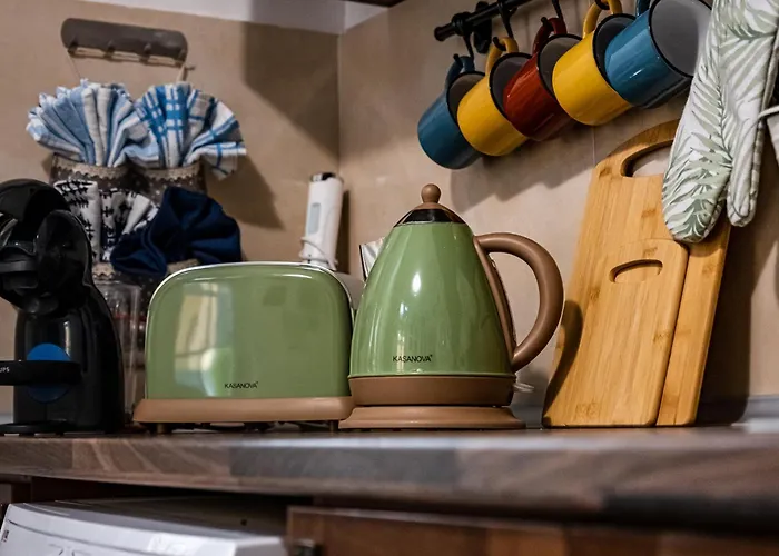 Aristocratic 2bdrm *