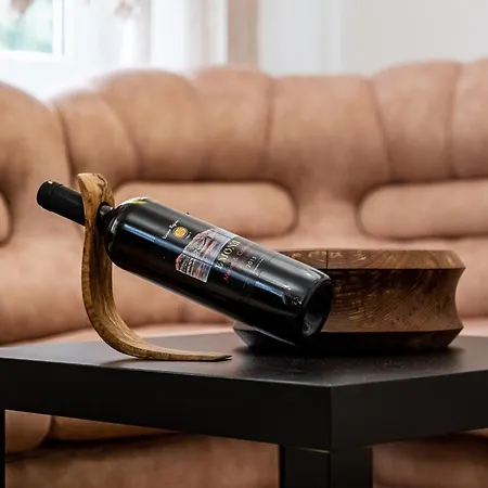 Aristocratic 2bdrm شقة فارنا