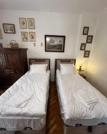 شقة Aristocratic 2bdrm فارنا